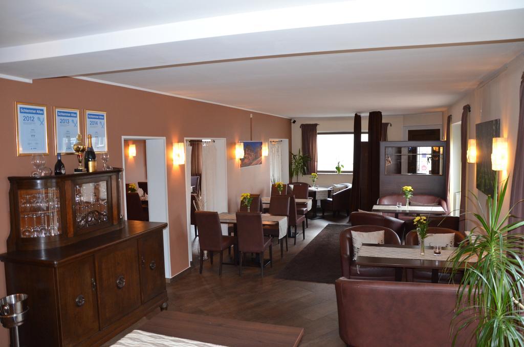 Lukas Restaurant Hotel Lounge Bar Шварцхайде Екстериор снимка