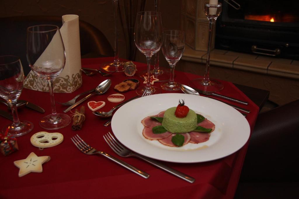 Lukas Restaurant Hotel Lounge Bar Шварцхайде Екстериор снимка